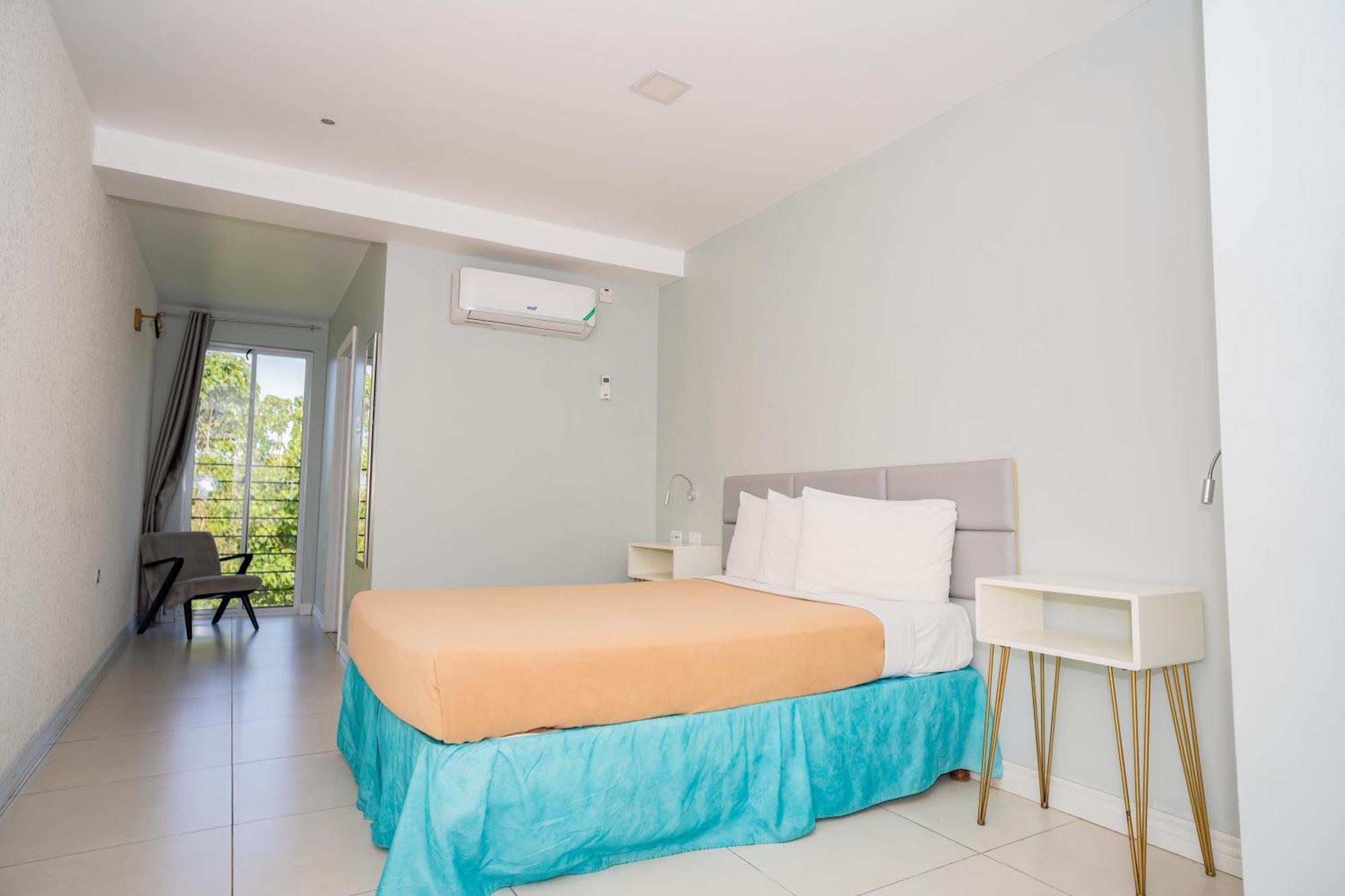 Golfview Hotel Mandeville Kültér fotó